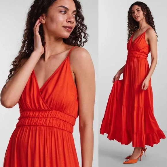 YAS | Yassirala Elegant Maxi Dress - Picture 2 of 9